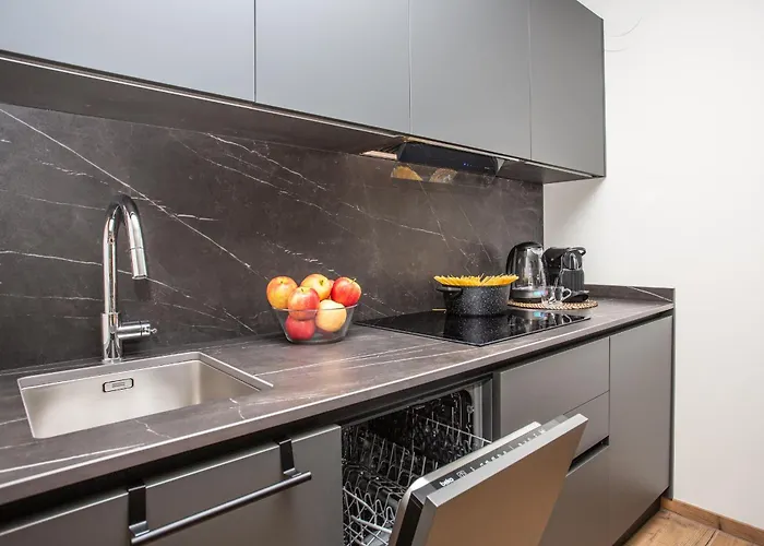 Appartement Flora Alpina Experience - Ski-to-door Brand New With Indoor Garage&mountain View